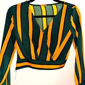 boohoo wrap around crop blouse